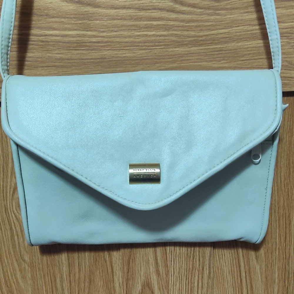 Perry Ellis | crossbody shoulder bag EUC